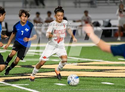Thumbnail 2 in Gonzales @ La Vernia (UIL 4A Bi-District Playoffs) photogallery.