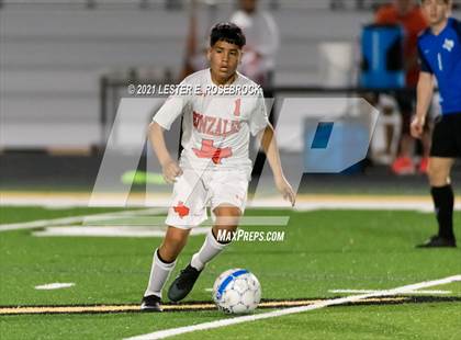Thumbnail 1 in Gonzales @ La Vernia (UIL 4A Bi-District Playoffs) photogallery.