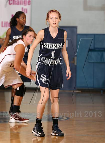 Thumbnail 3 in Sierra Canyon vs. Oaks Christian (War on The Floor) photogallery.