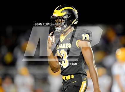 Thumbnail 2 in Lutcher @ St. James photogallery.