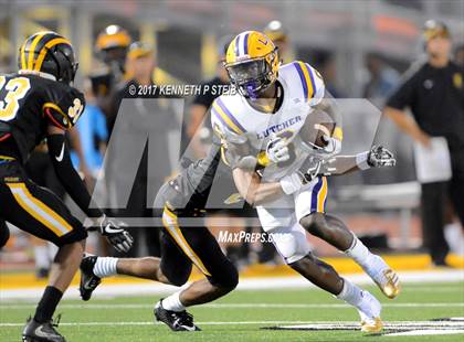 Thumbnail 3 in Lutcher @ St. James photogallery.