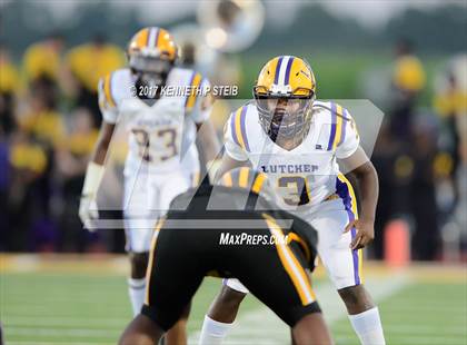 Thumbnail 2 in Lutcher @ St. James photogallery.
