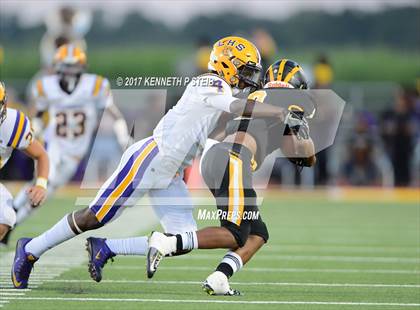 Thumbnail 1 in Lutcher @ St. James photogallery.