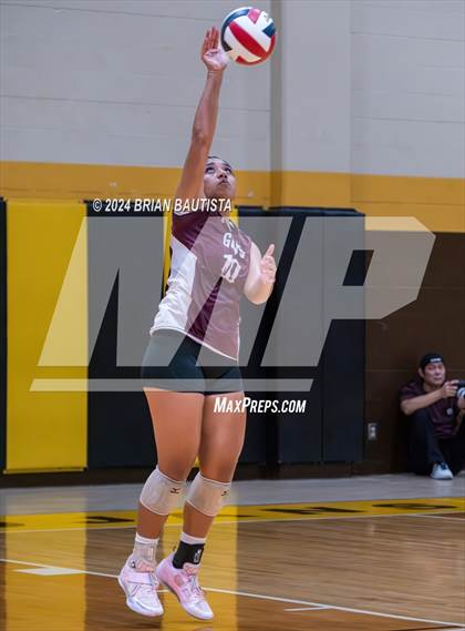Thumbnail 1 in Castle vs Farrington (OIA Division 2 Final) photogallery.