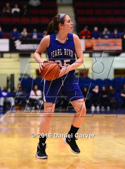 Thumbnail 1 in Pearl River vs Rye (Section 1 Class A Semifinal) photogallery.