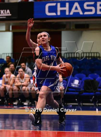 Thumbnail 2 in Pearl River vs Rye (Section 1 Class A Semifinal) photogallery.
