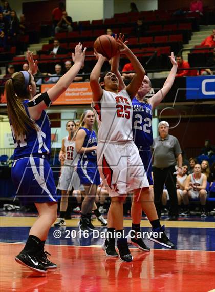 Thumbnail 1 in Pearl River vs Rye (Section 1 Class A Semifinal) photogallery.