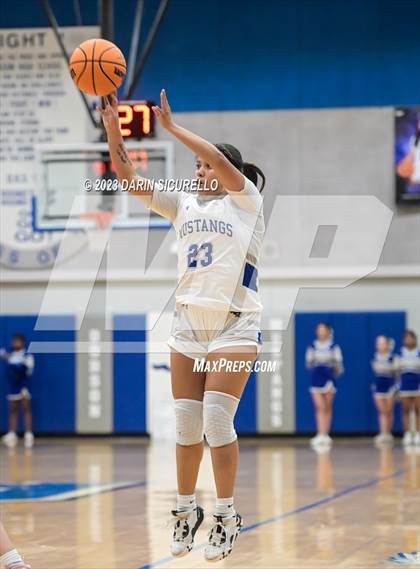 Thumbnail 2 in Mountain Ridge vs Dobson (AIA 6A Quarterfinals) photogallery.