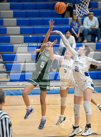 Thumbnail 2 in Mountain Ridge vs Dobson (AIA 6A Quarterfinals) photogallery.