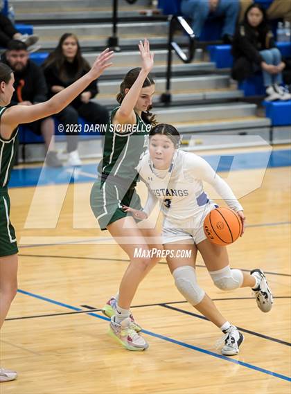 Thumbnail 1 in Mountain Ridge vs Dobson (AIA 6A Quarterfinals) photogallery.
