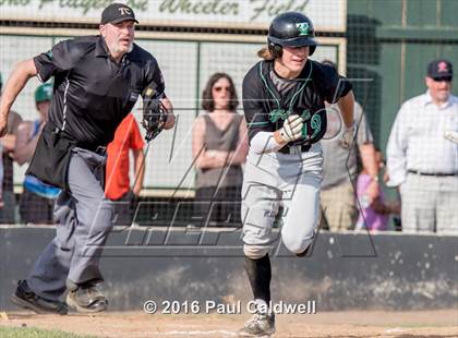 Thumbnail 2 in WF West vs Tumwater photogallery.