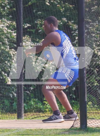 Thumbnail 3 in GIAA 2A Finals (High Jump, Shot Put, Discus) photogallery.