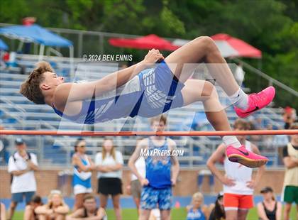 Thumbnail 2 in GIAA 2A Finals (High Jump, Shot Put, Discus) photogallery.