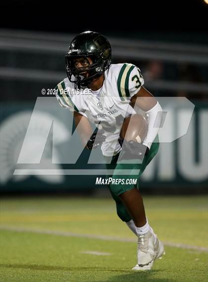 Thumbnail 2 in Monterey Trail @ De La Salle photogallery.