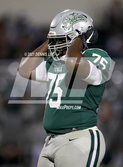 Thumbnail 2 in Monterey Trail @ De La Salle photogallery.