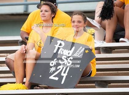 Thumbnail 2 in Miami Central vs St Frances Academy photogallery.