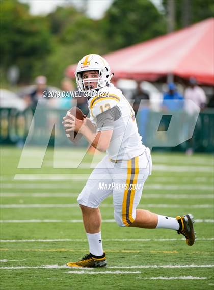 Thumbnail 2 in Miami Central vs St Frances Academy photogallery.
