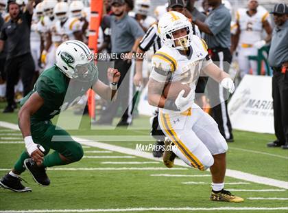 Thumbnail 3 in Miami Central vs St Frances Academy photogallery.