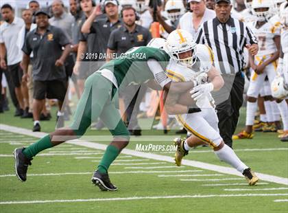 Thumbnail 3 in Miami Central vs St Frances Academy photogallery.