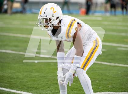 Thumbnail 2 in Miami Central vs St Frances Academy photogallery.