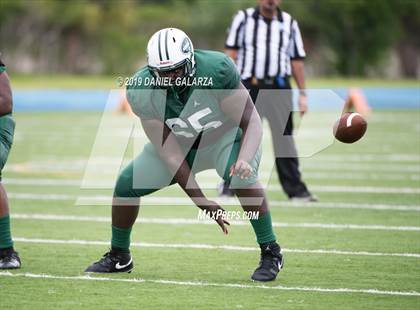 Thumbnail 2 in Miami Central vs St Frances Academy photogallery.