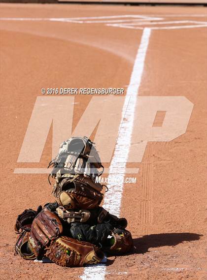 Thumbnail 2 in Broomfield vs. Cherokee Trail (CHSAA 5A Final) photogallery.