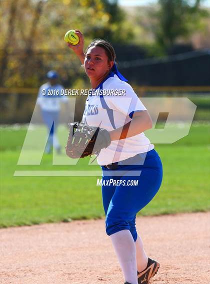 Thumbnail 1 in Broomfield vs. Cherokee Trail (CHSAA 5A Final) photogallery.