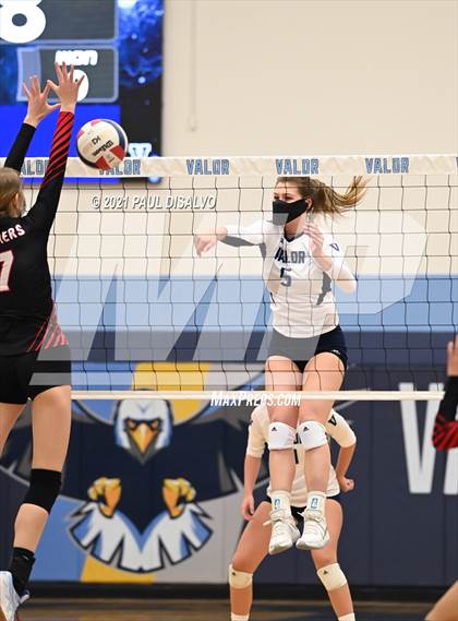 Thumbnail 3 in Pomona @ Valor Christian photogallery.