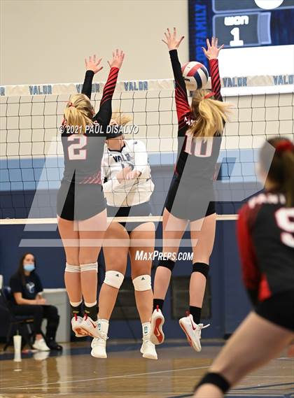 Thumbnail 1 in Pomona @ Valor Christian photogallery.