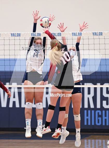 Thumbnail 1 in Pomona @ Valor Christian photogallery.