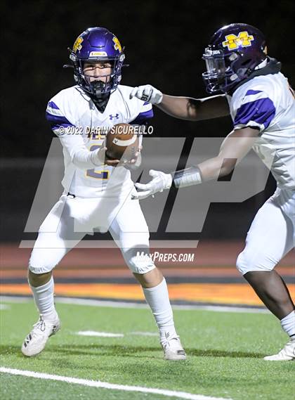 Thumbnail 2 in  Corona del Sol vs Mesa (AIA 6A Round 1 Playoff) photogallery.