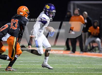 Thumbnail 2 in  Corona del Sol vs Mesa (AIA 6A Round 1 Playoff) photogallery.