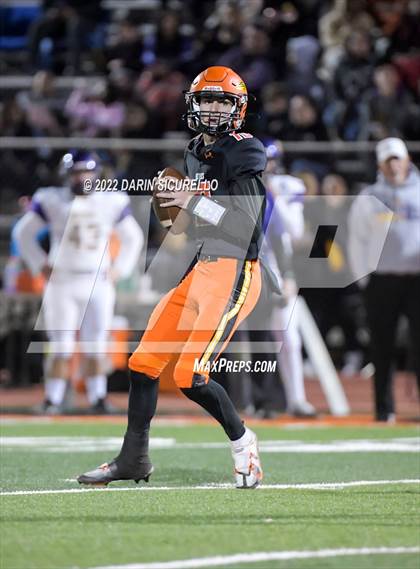 Thumbnail 2 in  Corona del Sol vs Mesa (AIA 6A Round 1 Playoff) photogallery.