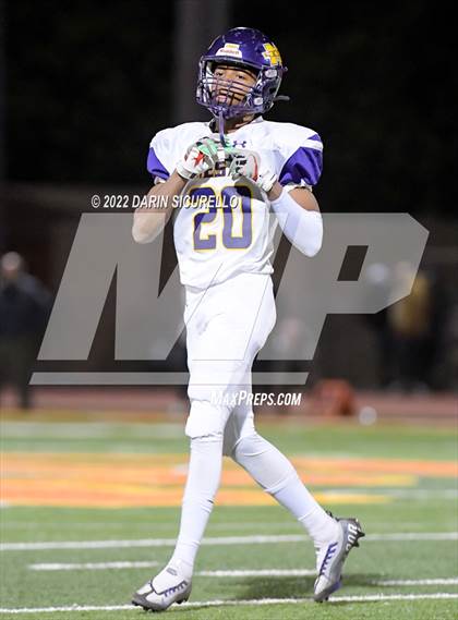 Thumbnail 2 in  Corona del Sol vs Mesa (AIA 6A Round 1 Playoff) photogallery.