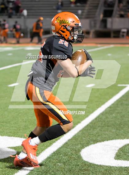 Thumbnail 2 in  Corona del Sol vs Mesa (AIA 6A Round 1 Playoff) photogallery.