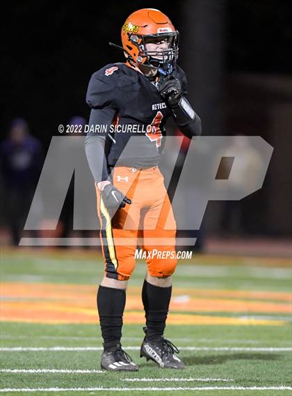 Thumbnail 2 in  Corona del Sol vs Mesa (AIA 6A Round 1 Playoff) photogallery.