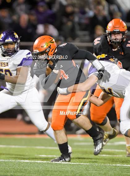 Thumbnail 2 in  Corona del Sol vs Mesa (AIA 6A Round 1 Playoff) photogallery.