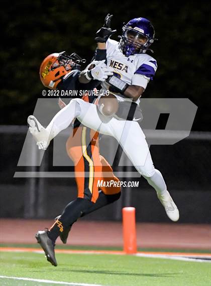 Thumbnail 2 in  Corona del Sol vs Mesa (AIA 6A Round 1 Playoff) photogallery.