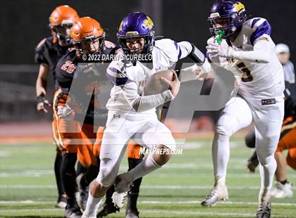 Thumbnail 1 in  Corona del Sol vs Mesa (AIA 6A Round 1 Playoff) photogallery.
