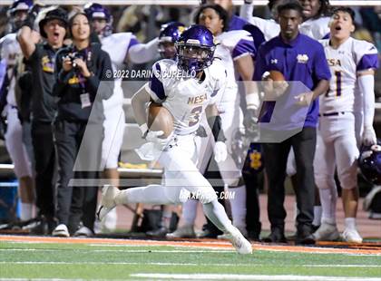 Thumbnail 2 in  Corona del Sol vs Mesa (AIA 6A Round 1 Playoff) photogallery.