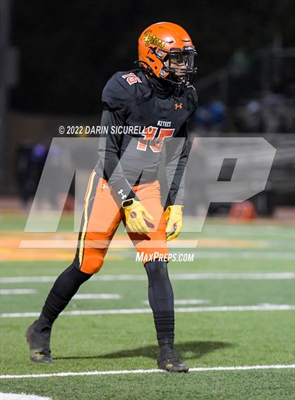 Thumbnail 3 in  Corona del Sol vs Mesa (AIA 6A Round 1 Playoff) photogallery.