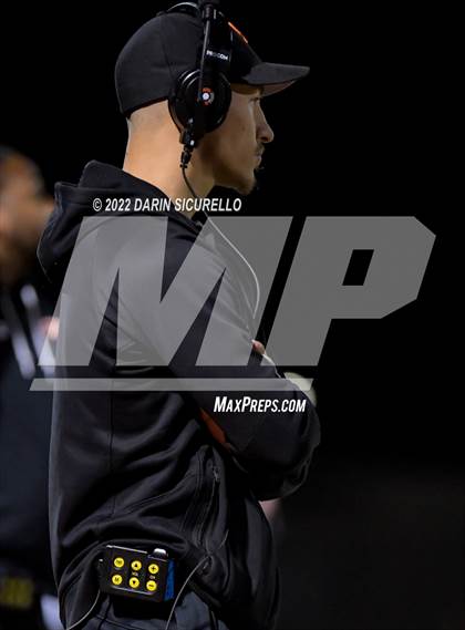 Thumbnail 1 in  Corona del Sol vs Mesa (AIA 6A Round 1 Playoff) photogallery.