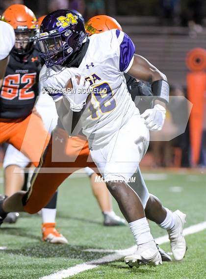 Thumbnail 3 in  Corona del Sol vs Mesa (AIA 6A Round 1 Playoff) photogallery.