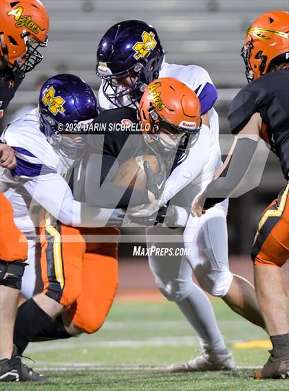 Thumbnail 2 in  Corona del Sol vs Mesa (AIA 6A Round 1 Playoff) photogallery.