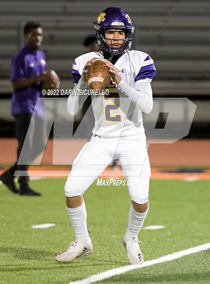 Thumbnail 3 in  Corona del Sol vs Mesa (AIA 6A Round 1 Playoff) photogallery.