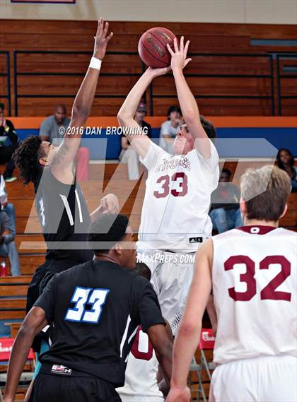 Thumbnail 3 in Westlake vs. Porter-Gaud (Chick-Fil-A Classic) photogallery.
