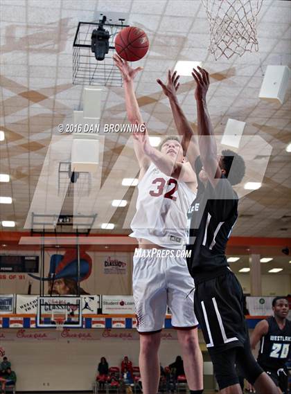 Thumbnail 2 in Westlake vs. Porter-Gaud (Chick-Fil-A Classic) photogallery.