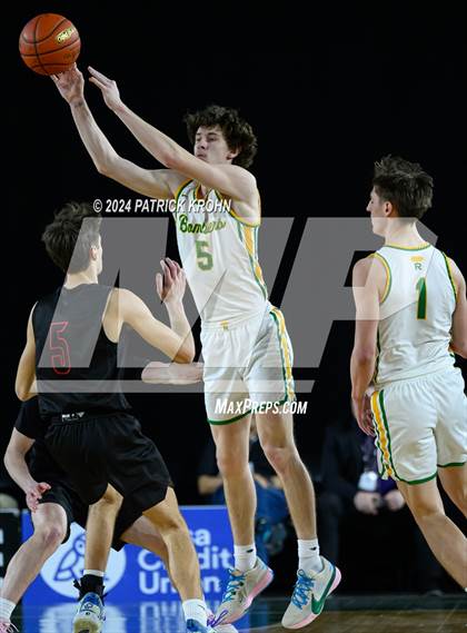 Thumbnail 3 in Mount Si @ Richland (WIAA 4A Final) photogallery.
