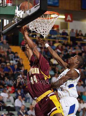 Thumbnail 2 in Bishop Maginn vs Mt. Vernon (NYSPHSAA Class AA Semifinals) photogallery.