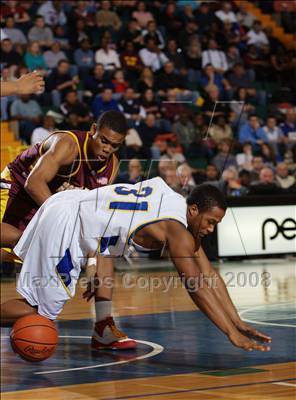 Thumbnail 1 in Bishop Maginn vs Mt. Vernon (NYSPHSAA Class AA Semifinals) photogallery.